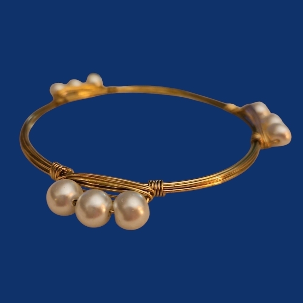 Vintage Goldtone Wire Wrapped Pearl Bangle Bracelet
